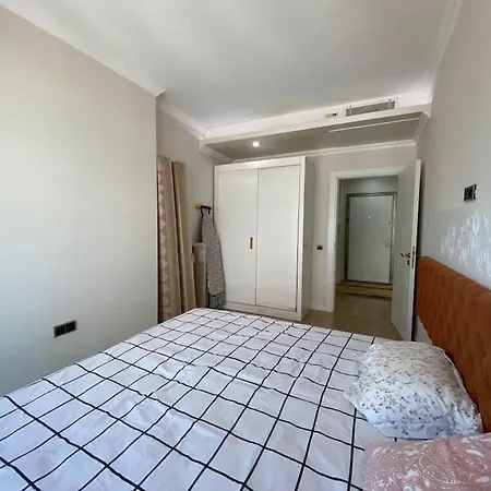 Apartment Orman Ve Deniz Manzarali Luks 3+1 *