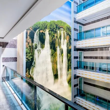 Orman Ve Deniz Manzarali Luks 3+1 Apartment Antalya